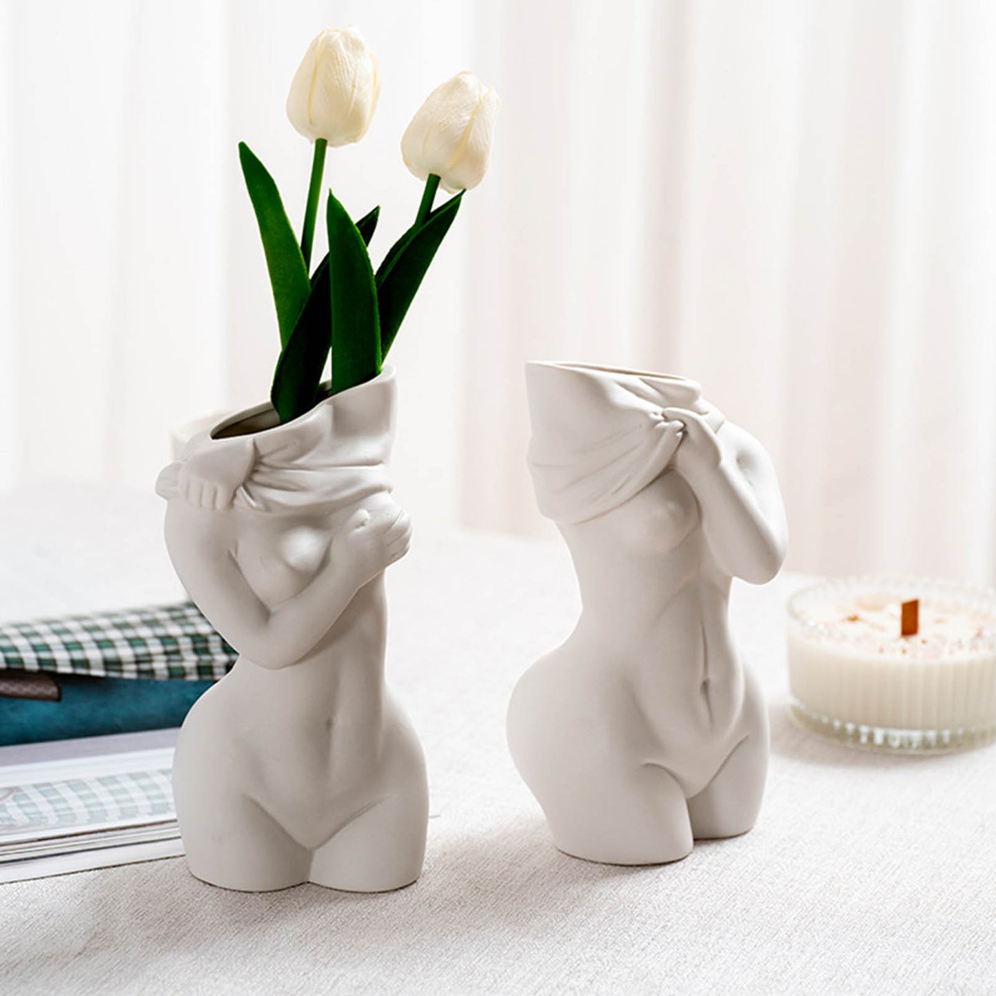 UHome Line™ Elegant Human Ceramic Vase